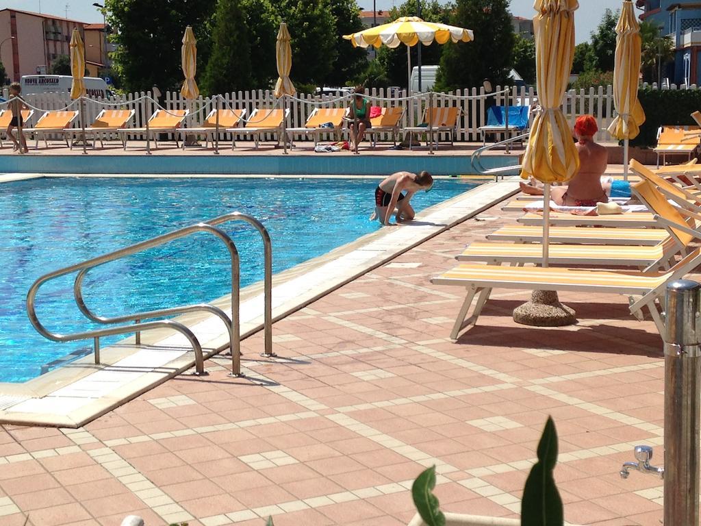 Villaggio Margherita Каорле Экстерьер фото
